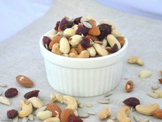 Dried Fruits & Nuts & Seeds (100 gm) - Fu Kitchen Malaysia