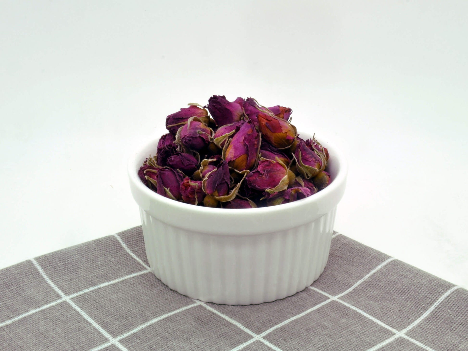 Natural Dried Rose Buds (50 gm) - Fu Kitchen Malaysia